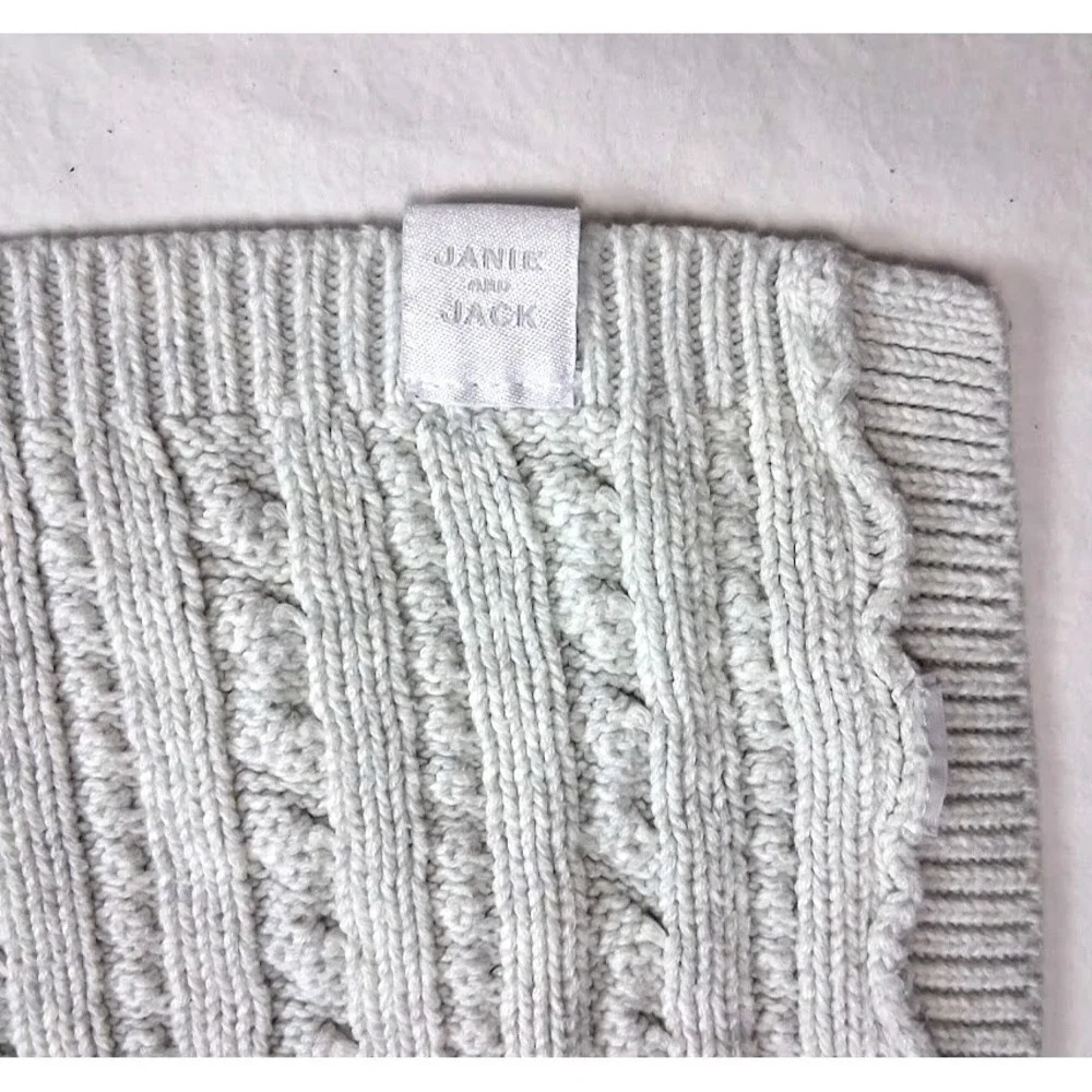 Janie & Jack Gray Beige Cable Knit Baby Blanket Reindeer Silver 32x36 Holiday